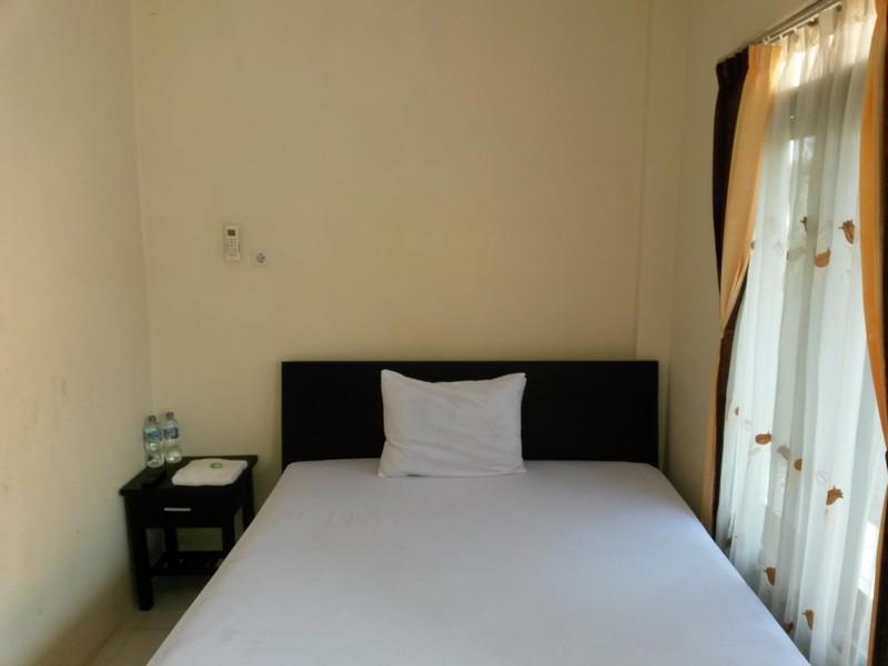 Hotel Dubai Sumenep Luaran gambar