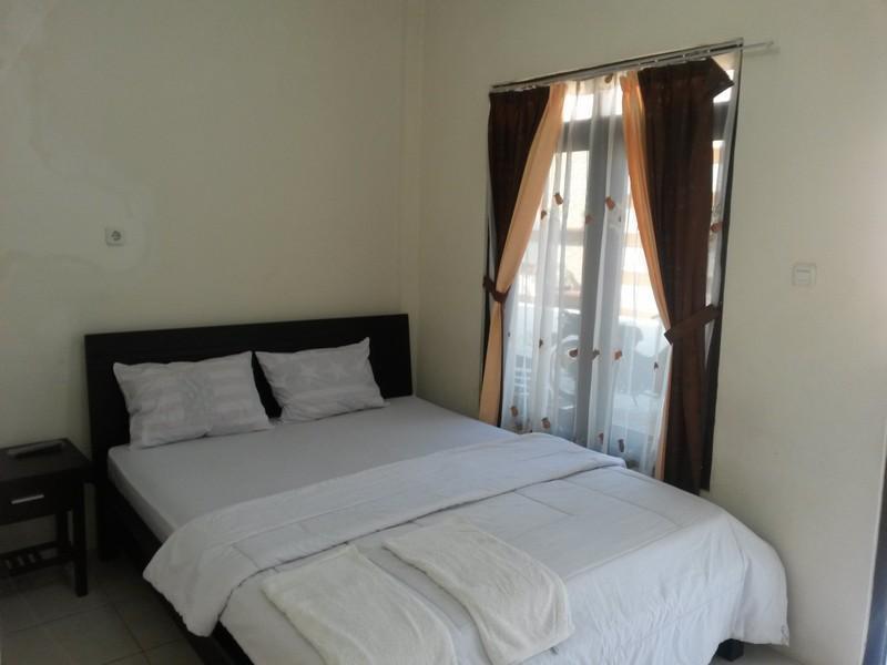 Hotel Dubai Sumenep Luaran gambar